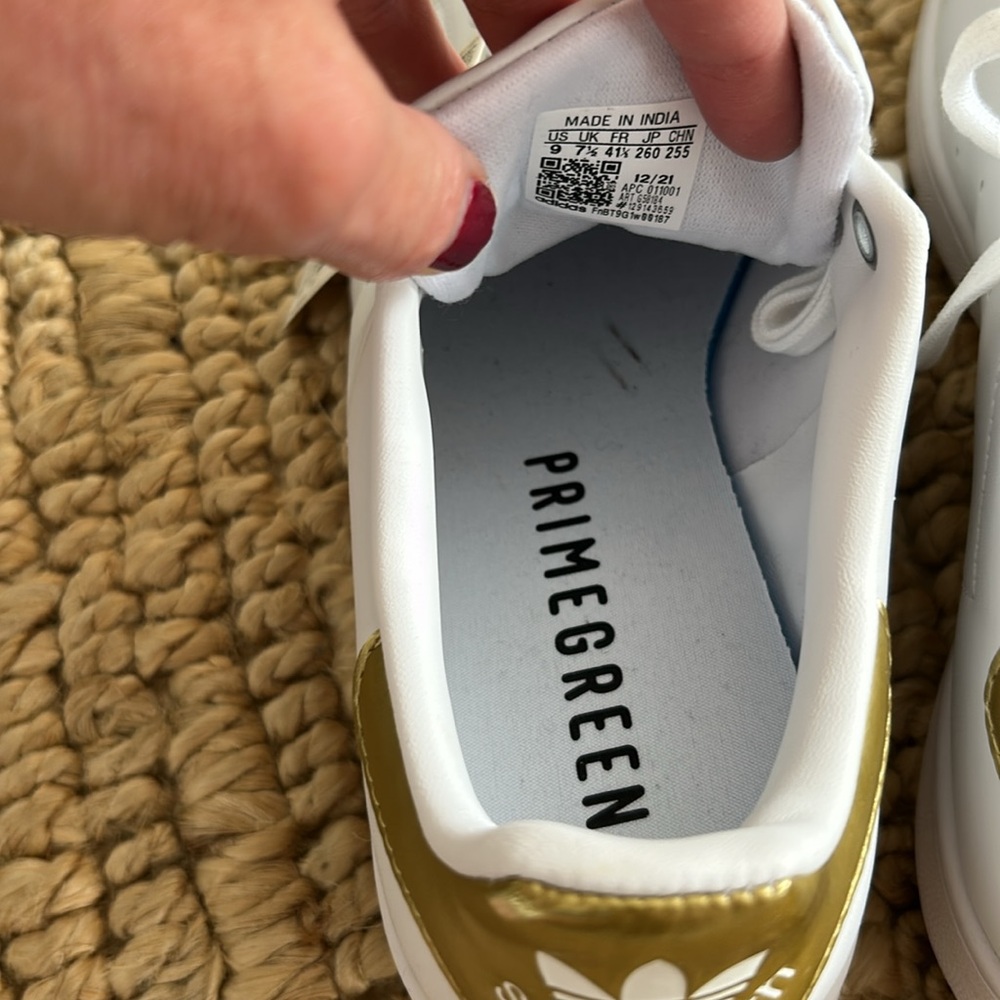 adidas Stan Smith White Gold Metallic shoes women’s size 9 - Picture 5 of 10